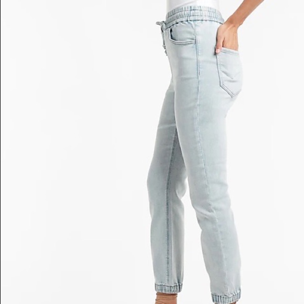 NWOT Express High Waisted Knit Elastic Waist Slim Supersoft Jogger Jeans - Picture 4 of 7